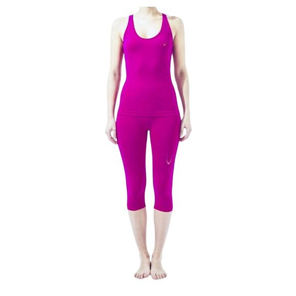 Lucas Hugh Technical Knit Magenta Seamless Capri Yoga Pants M - Picture 1 of 10
